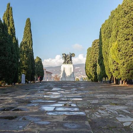 Nuovo Appartamento A San Giusto Trieste Exteriör bild