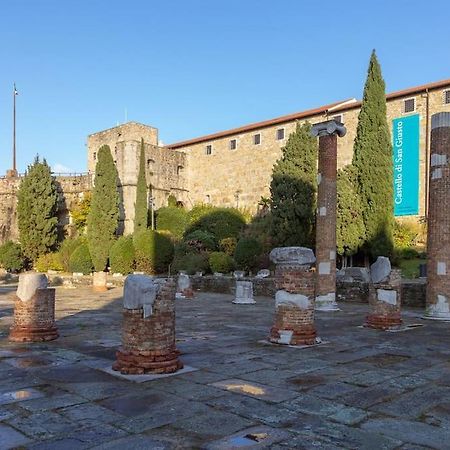 Nuovo Appartamento A San Giusto Trieste Exteriör bild